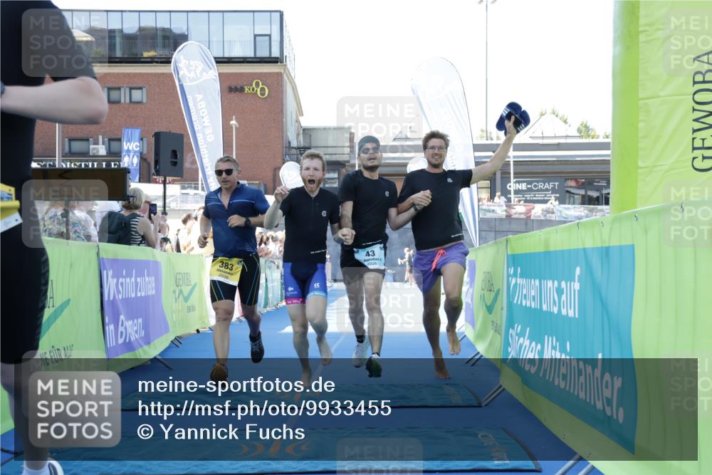09.08.2026 - GEWOBA Citytriathlon Bremen Yannick Fuchs http://msf.ph/oto/9933455 09.08.2026 11:24:48 Ziel 43, 383, 398 meine-sportfotos.de
