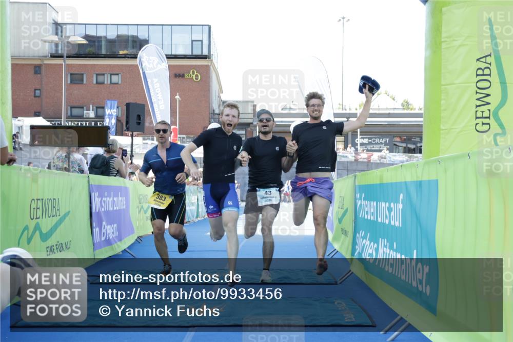 09.08.2026 - GEWOBA Citytriathlon Bremen Yannick Fuchs http://msf.ph/oto/9933456 09.08.2026 11:24:48 Ziel 43, 383, 398 meine-sportfotos.de