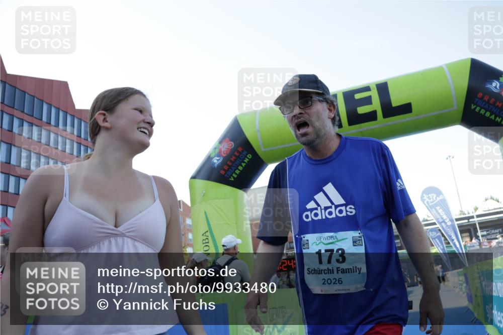 09.08.2026 - GEWOBA Citytriathlon Bremen Yannick Fuchs http://msf.ph/oto/9933480 09.08.2026 11:25:03 Ziel 23, 173 meine-sportfotos.de