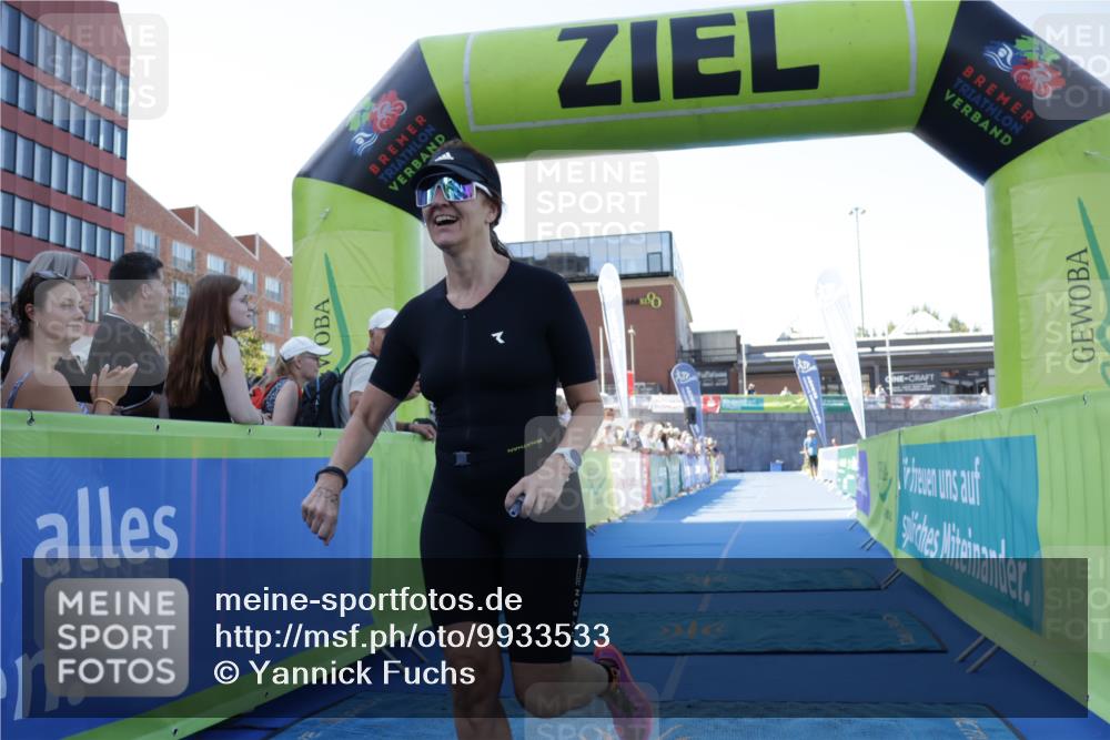 09.08.2026 - GEWOBA Citytriathlon Bremen Yannick Fuchs http://msf.ph/oto/9933533 09.08.2026 11:26:00 Ziel 408, 502 meine-sportfotos.de