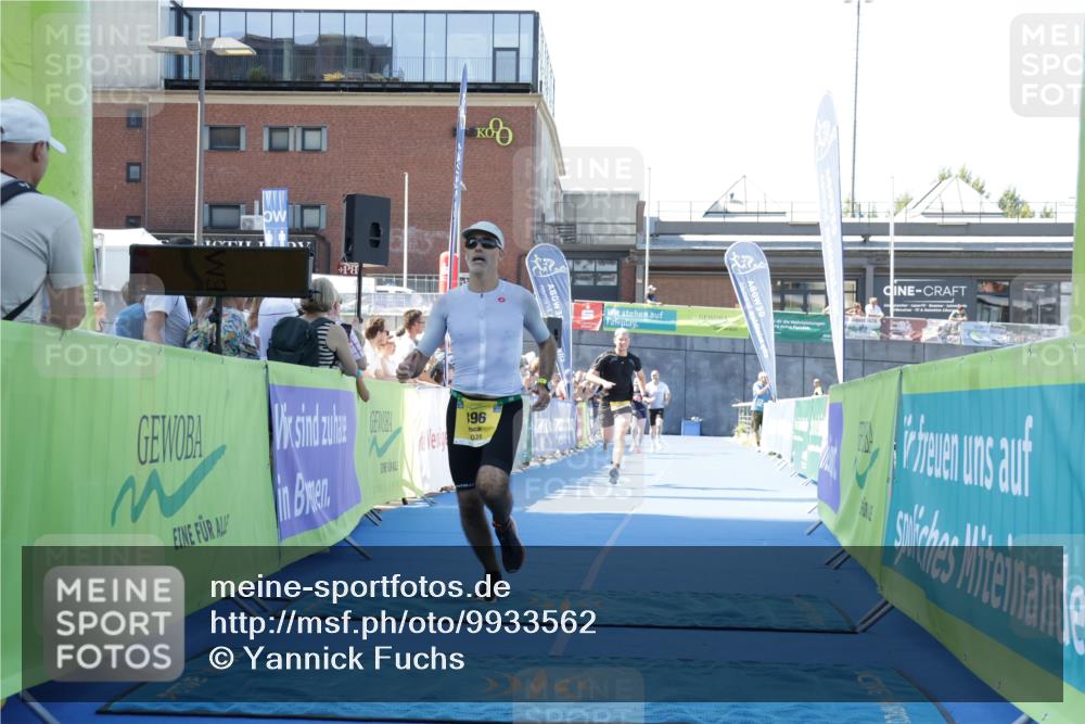 09.08.2026 - GEWOBA Citytriathlon Bremen Yannick Fuchs http://msf.ph/oto/9933562 09.08.2026 11:27:08 Ziel 215, 329, 362, 396 meine-sportfotos.de