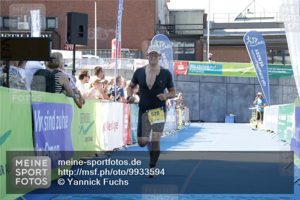 09.08.2026 - GEWOBA Citytriathlon Bremen Yannick Fuchs http://msf.ph/oto/9933594 09.08.2026 11:27:22 Ziel 339, 520 meine-sportfotos.de