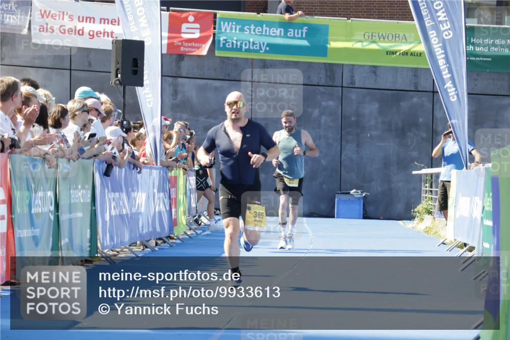 09.08.2026 - GEWOBA Citytriathlon Bremen Yannick Fuchs http://msf.ph/oto/9933613 09.08.2026 11:27:57 Ziel 369 meine-sportfotos.de