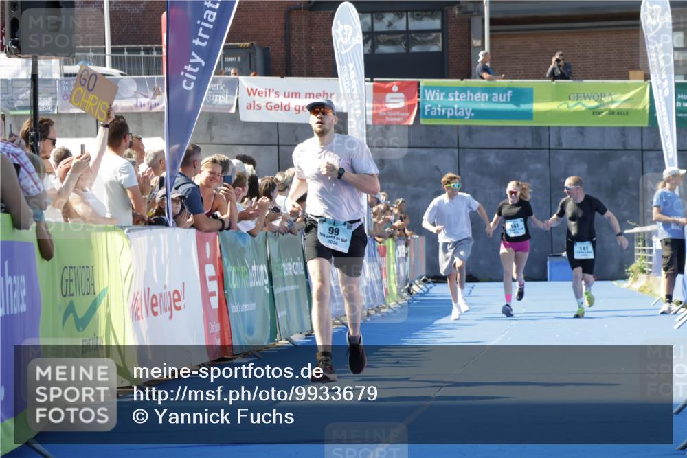 09.08.2026 - GEWOBA Citytriathlon Bremen Yannick Fuchs http://msf.ph/oto/9933679 09.08.2026 11:28:38 Ziel 99, 141 meine-sportfotos.de
