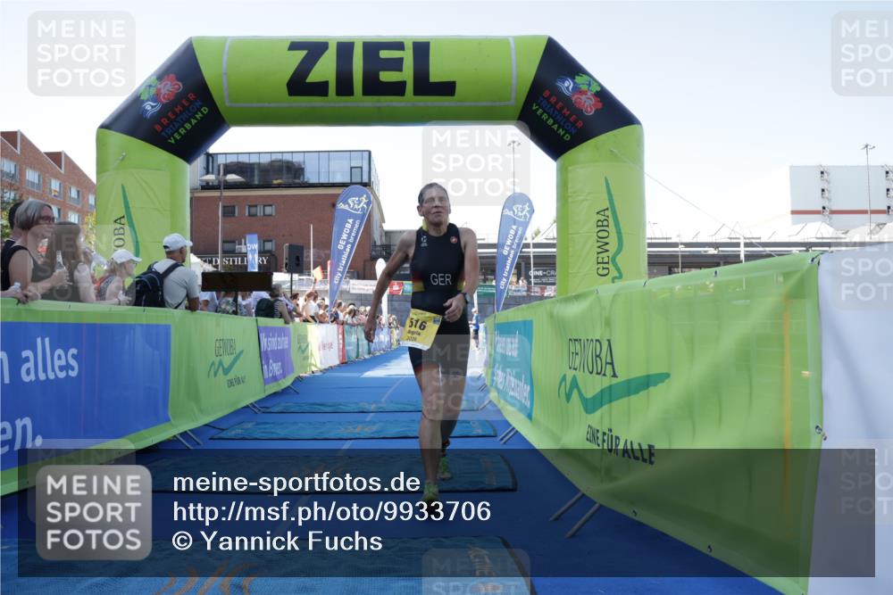 09.08.2026 - GEWOBA Citytriathlon Bremen Yannick Fuchs http://msf.ph/oto/9933706 09.08.2026 11:28:59 Ziel 516 meine-sportfotos.de