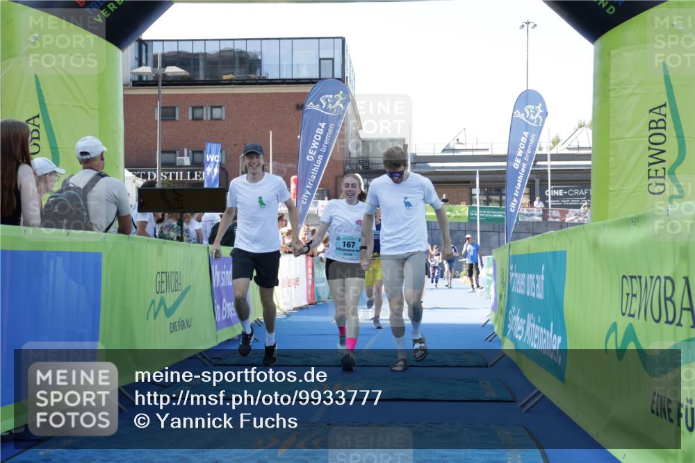 09.08.2026 - GEWOBA Citytriathlon Bremen Yannick Fuchs http://msf.ph/oto/9933777 09.08.2026 11:29:40 Ziel 163, 189, 526 meine-sportfotos.de
