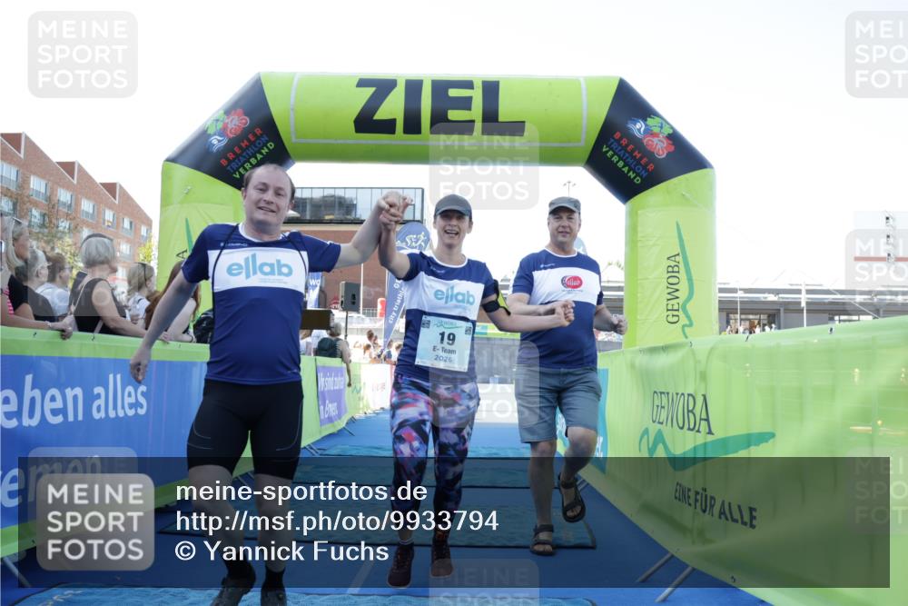 09.08.2026 - GEWOBA Citytriathlon Bremen Yannick Fuchs http://msf.ph/oto/9933794 09.08.2026 11:29:49 Ziel 19, 163, 237, 385 meine-sportfotos.de