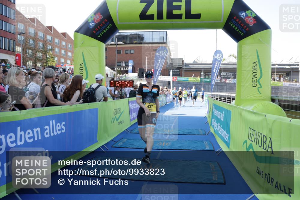 09.08.2026 - GEWOBA Citytriathlon Bremen Yannick Fuchs http://msf.ph/oto/9933823 09.08.2026 11:30:03 Ziel 153, 201, 295, 300, 437, 453 meine-sportfotos.de