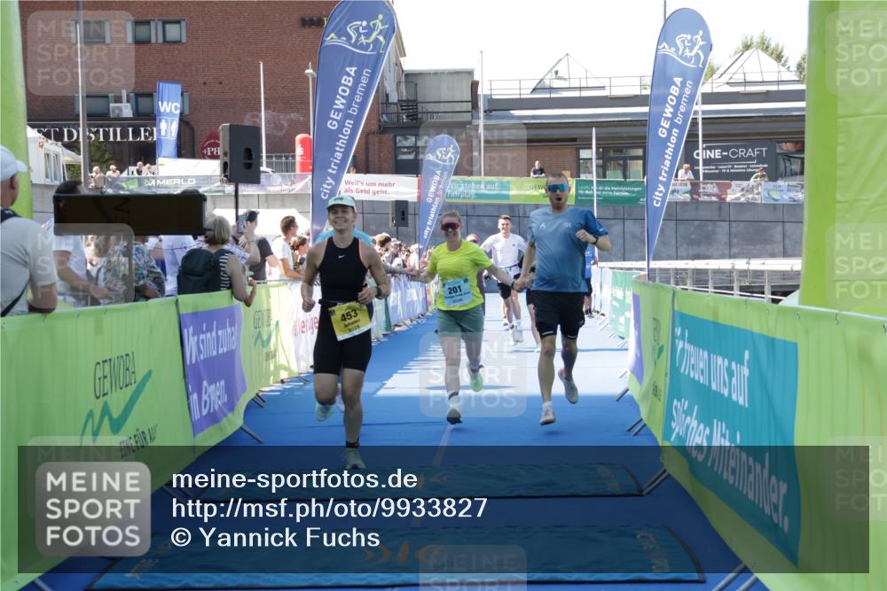 09.08.2026 - GEWOBA Citytriathlon Bremen Yannick Fuchs http://msf.ph/oto/9933827 09.08.2026 11:30:05 Ziel 153, 201, 437, 453, 486 meine-sportfotos.de