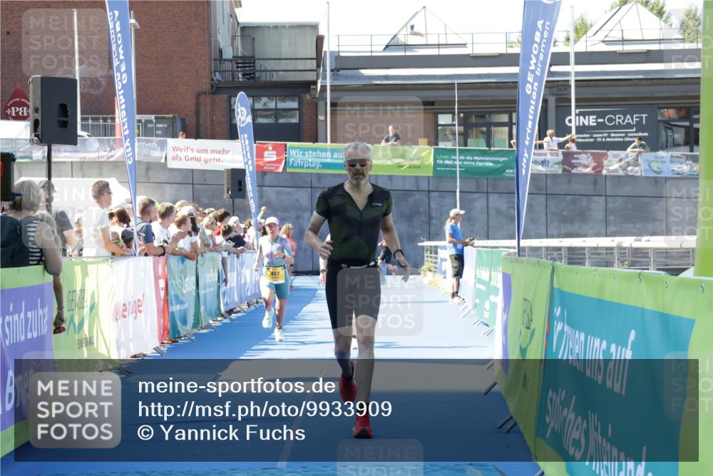 09.08.2026 - GEWOBA Citytriathlon Bremen Yannick Fuchs http://msf.ph/oto/9933909 09.08.2026 11:31:08 Ziel 370, 405, 452, 457 meine-sportfotos.de