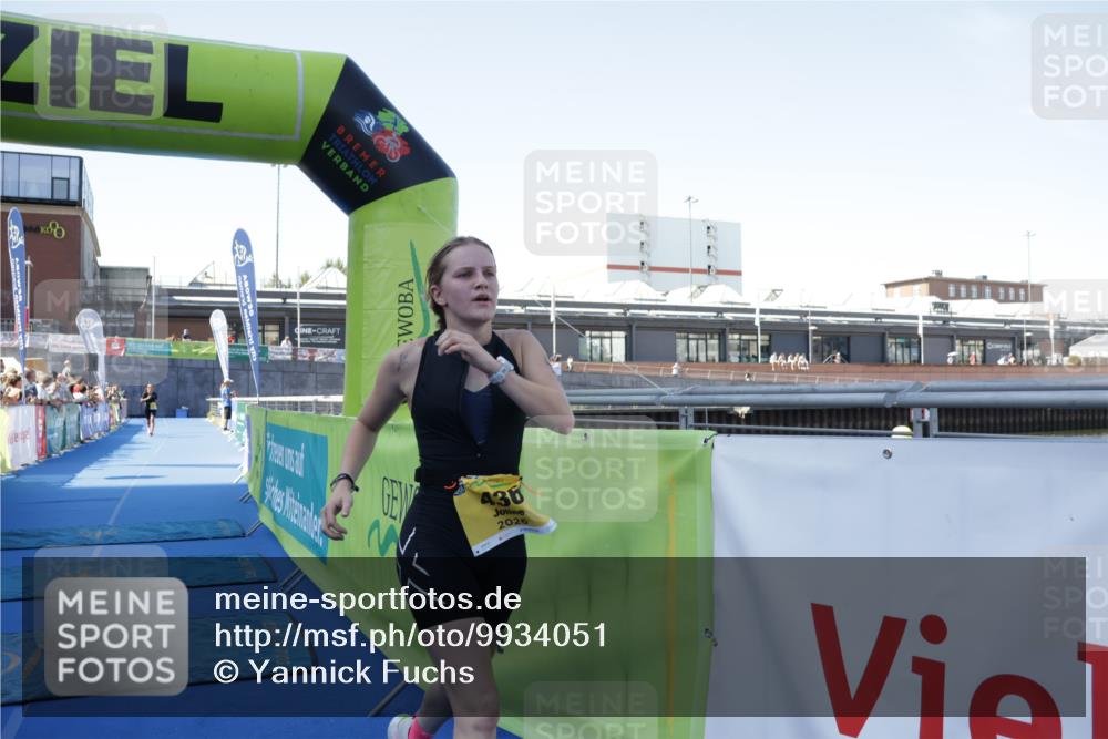 09.08.2026 - GEWOBA Citytriathlon Bremen Yannick Fuchs http://msf.ph/oto/9934051 09.08.2026 11:32:35 Ziel 436, 489, 495 meine-sportfotos.de