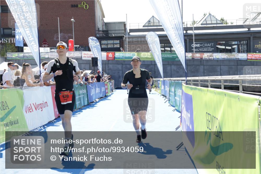 09.08.2026 - GEWOBA Citytriathlon Bremen Yannick Fuchs http://msf.ph/oto/9934059 09.08.2026 14:33:11 Ziel 638, 888 meine-sportfotos.de
