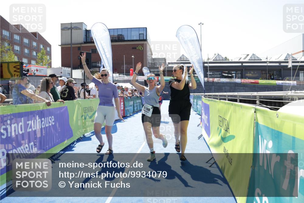 09.08.2026 - GEWOBA Citytriathlon Bremen Yannick Fuchs http://msf.ph/oto/9934079 09.08.2026 14:33:20 Ziel 997, 1108 meine-sportfotos.de
