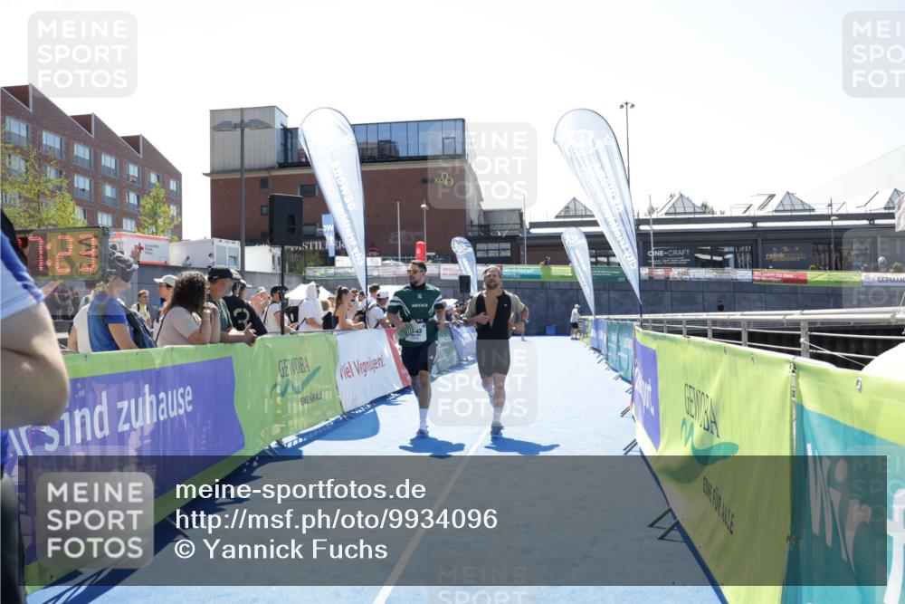09.08.2026 - GEWOBA Citytriathlon Bremen Yannick Fuchs http://msf.ph/oto/9934096 09.08.2026 14:33:45 Ziel 563 meine-sportfotos.de