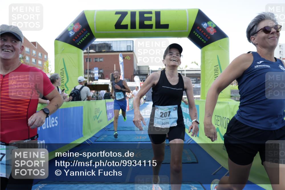 09.08.2026 - GEWOBA Citytriathlon Bremen Yannick Fuchs http://msf.ph/oto/9934115 09.08.2026 11:33:09 Ziel 35, 207, 344 meine-sportfotos.de