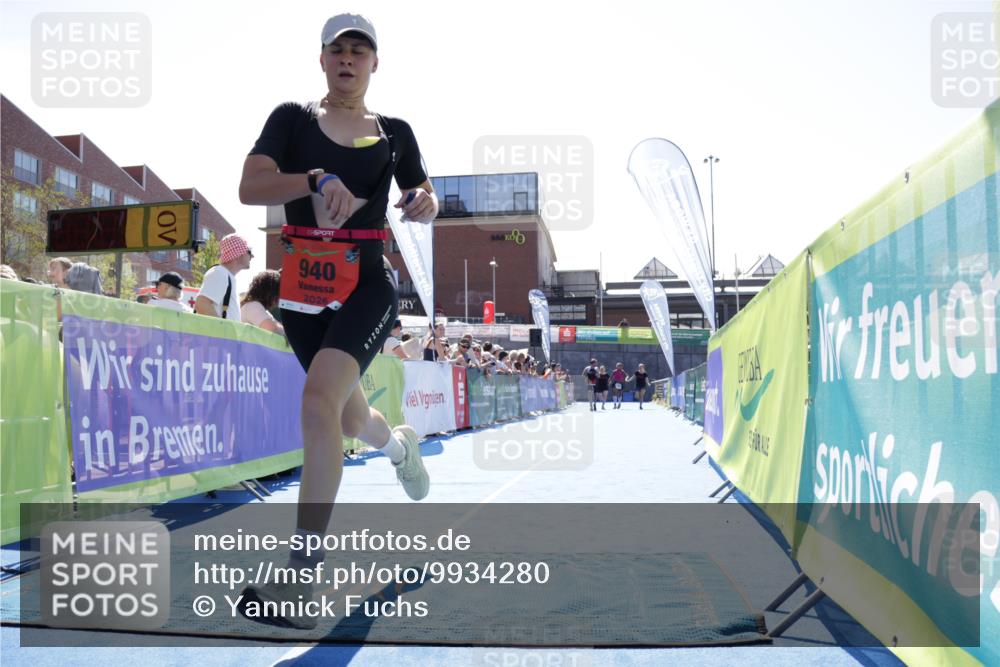 09.08.2026 - GEWOBA Citytriathlon Bremen Yannick Fuchs http://msf.ph/oto/9934280 09.08.2026 14:36:06 Ziel 940, 1102 meine-sportfotos.de
