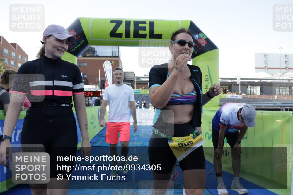 09.08.2026 - GEWOBA Citytriathlon Bremen Yannick Fuchs http://msf.ph/oto/9934305 09.08.2026 11:34:21 Ziel 157, 500 meine-sportfotos.de