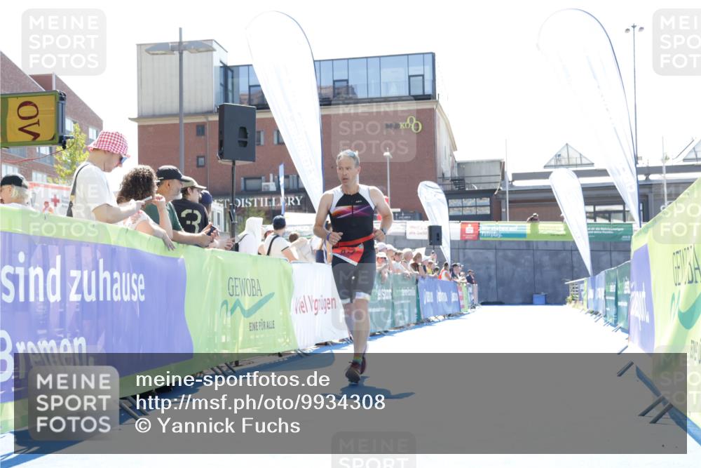 09.08.2026 - GEWOBA Citytriathlon Bremen Yannick Fuchs http://msf.ph/oto/9934308 09.08.2026 14:36:14 Ziel 817, 1102 meine-sportfotos.de