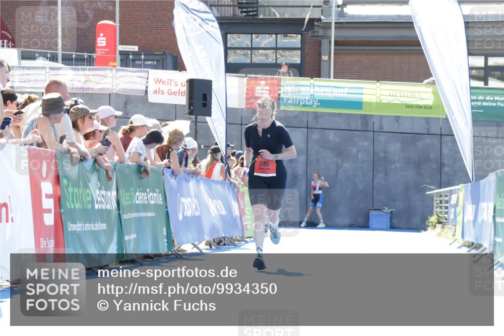 09.08.2026 - GEWOBA Citytriathlon Bremen Yannick Fuchs http://msf.ph/oto/9934350 09.08.2026 14:36:56 Ziel 966, 985 meine-sportfotos.de