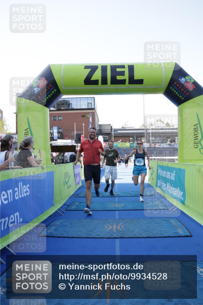 09.08.2026 - GEWOBA Citytriathlon Bremen Yannick Fuchs http://msf.ph/oto/9934528 09.08.2026 11:35:56 Ziel 87, 211, 448 meine-sportfotos.de