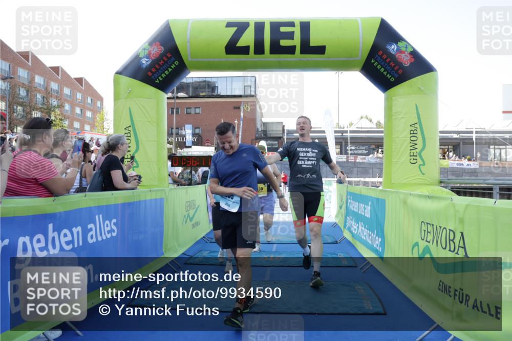 09.08.2026 - GEWOBA Citytriathlon Bremen Yannick Fuchs http://msf.ph/oto/9934590 09.08.2026 11:36:15 Ziel 41, 205, 330 meine-sportfotos.de