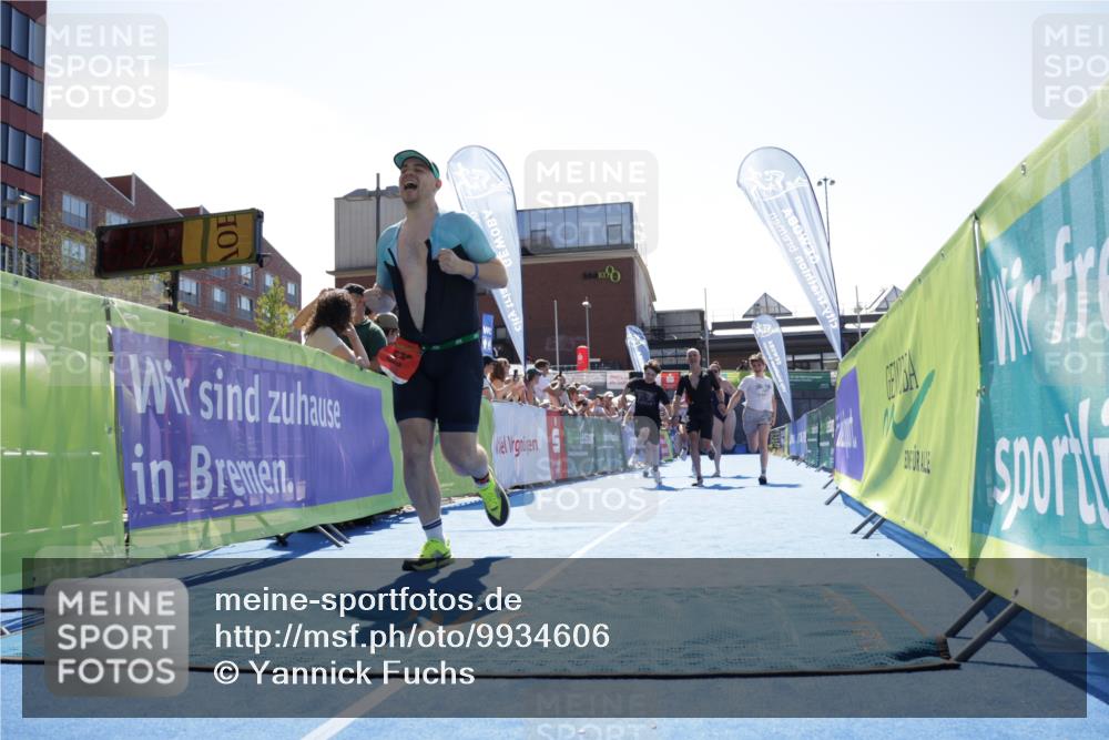 09.08.2026 - GEWOBA Citytriathlon Bremen Yannick Fuchs http://msf.ph/oto/9934606 09.08.2026 14:39:37 Ziel 672, 800, 1106 meine-sportfotos.de