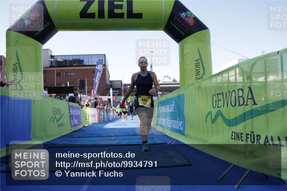 09.08.2026 - GEWOBA Citytriathlon Bremen Yannick Fuchs http://msf.ph/oto/9934791 09.08.2026 11:37:08 Ziel 15, 113, 337, 492, 501 meine-sportfotos.de