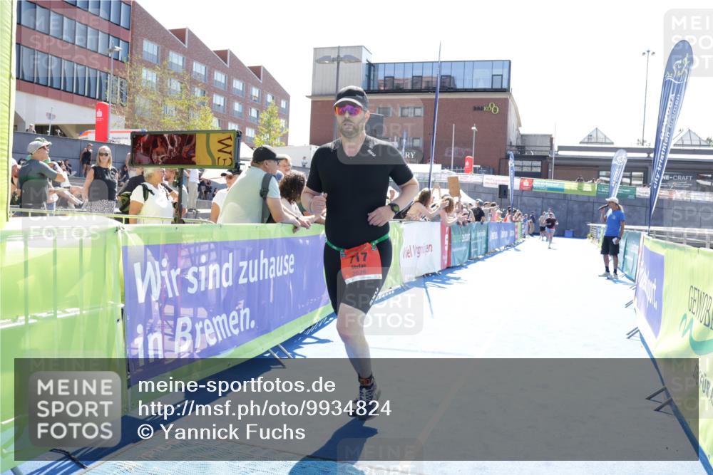 09.08.2026 - GEWOBA Citytriathlon Bremen Yannick Fuchs http://msf.ph/oto/9934824 09.08.2026 14:41:58 Ziel 717 meine-sportfotos.de