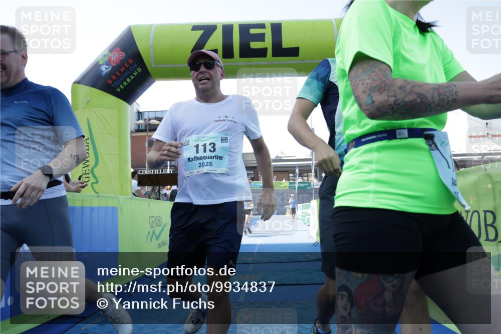 09.08.2026 - GEWOBA Citytriathlon Bremen Yannick Fuchs http://msf.ph/oto/9934837 09.08.2026 11:37:15 Ziel 15, 27, 113, 331, 501, 510 meine-sportfotos.de