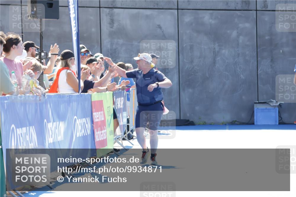 09.08.2026 - GEWOBA Citytriathlon Bremen Yannick Fuchs http://msf.ph/oto/9934871 09.08.2026 14:42:48 Ziel  meine-sportfotos.de