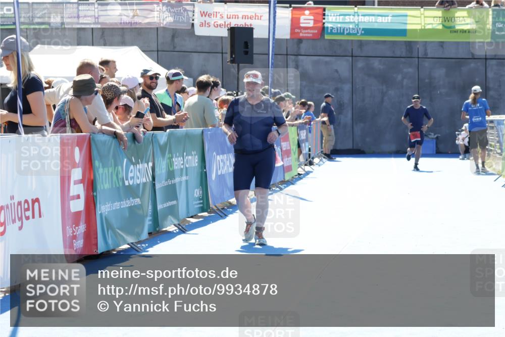 09.08.2026 - GEWOBA Citytriathlon Bremen Yannick Fuchs http://msf.ph/oto/9934878 09.08.2026 14:42:55 Ziel  meine-sportfotos.de