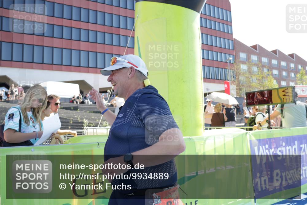 09.08.2026 - GEWOBA Citytriathlon Bremen Yannick Fuchs http://msf.ph/oto/9934889 09.08.2026 14:43:02 Ziel 673, 838 meine-sportfotos.de