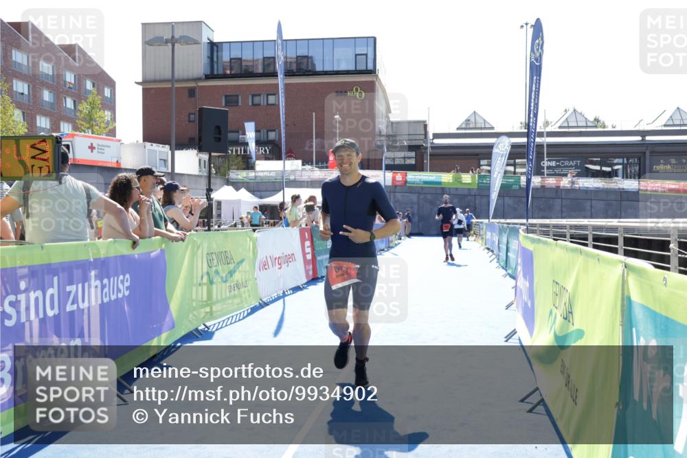 09.08.2026 - GEWOBA Citytriathlon Bremen Yannick Fuchs http://msf.ph/oto/9934902 09.08.2026 14:43:06 Ziel 673, 838 meine-sportfotos.de