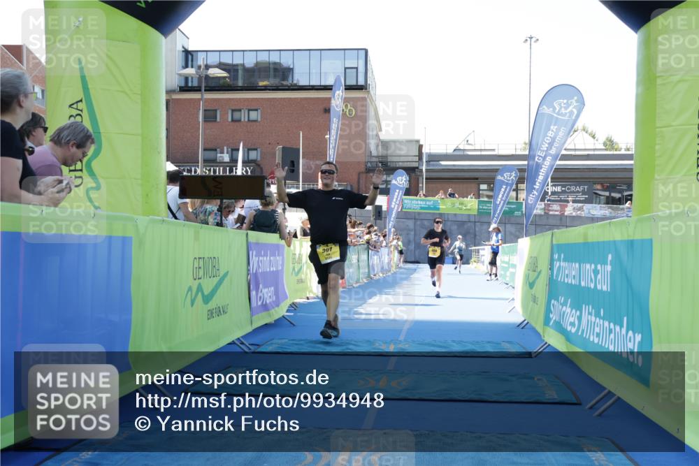 09.08.2026 - GEWOBA Citytriathlon Bremen Yannick Fuchs http://msf.ph/oto/9934948 09.08.2026 11:37:44 Ziel 91, 397, 488 meine-sportfotos.de