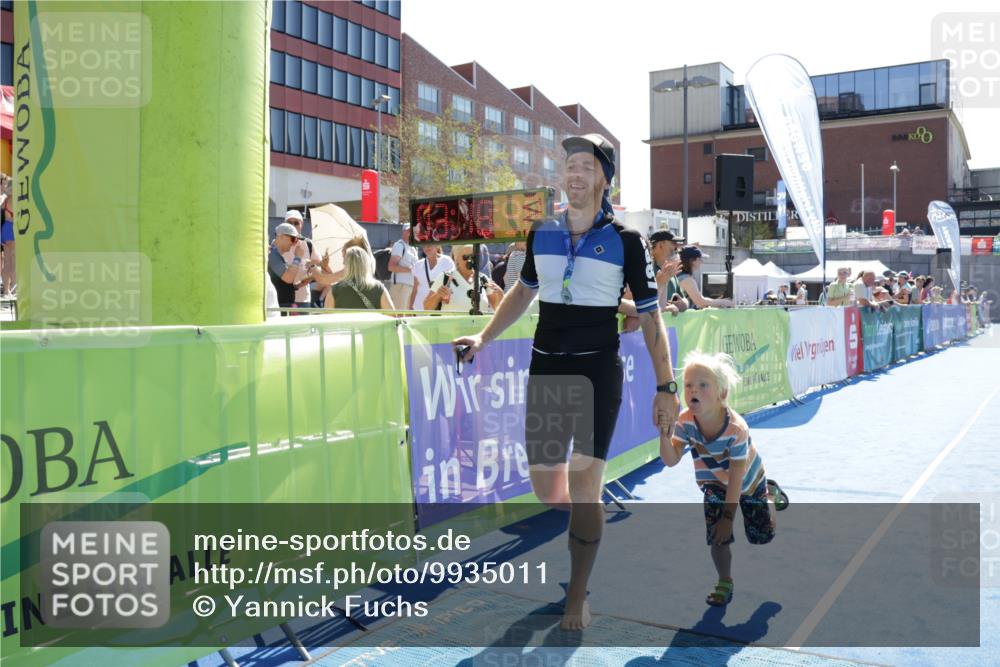 09.08.2026 - GEWOBA Citytriathlon Bremen Yannick Fuchs http://msf.ph/oto/9935011 09.08.2026 14:45:01 Ziel 1149 meine-sportfotos.de