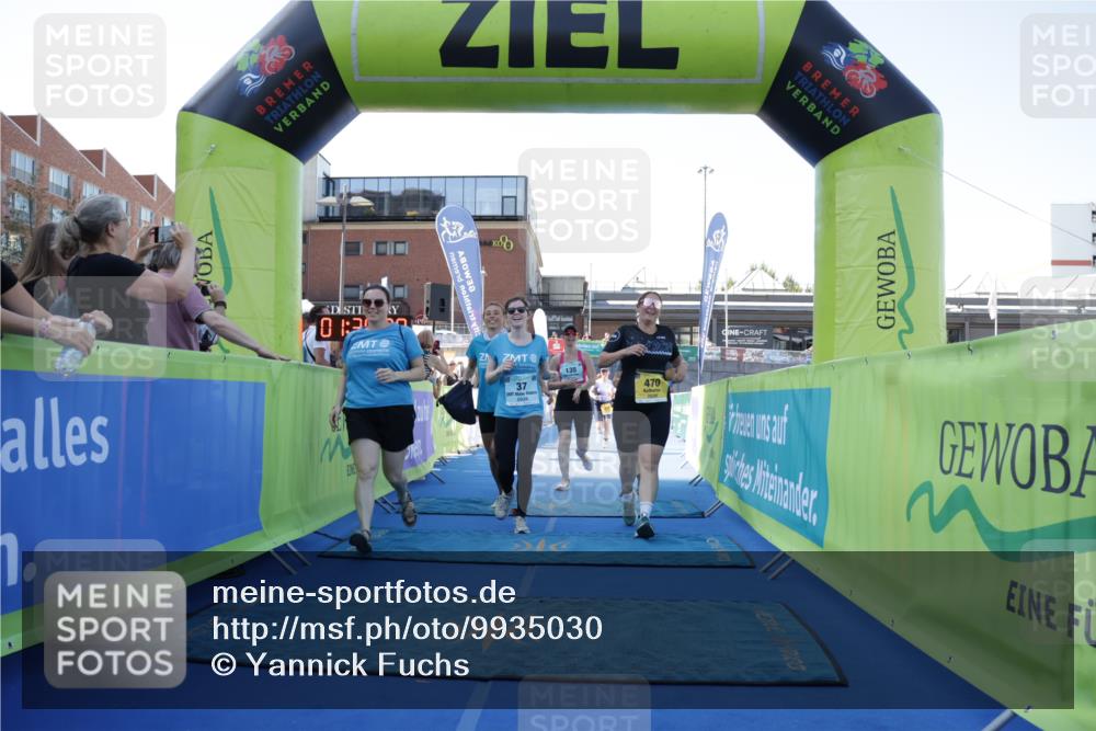 09.08.2026 - GEWOBA Citytriathlon Bremen Yannick Fuchs http://msf.ph/oto/9935030 09.08.2026 11:38:04 Ziel 37, 135, 426, 470 meine-sportfotos.de
