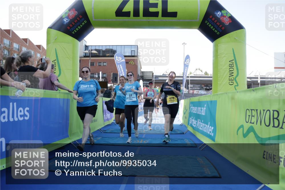 09.08.2026 - GEWOBA Citytriathlon Bremen Yannick Fuchs http://msf.ph/oto/9935034 09.08.2026 11:38:05 Ziel 37, 127, 135, 426, 470 meine-sportfotos.de