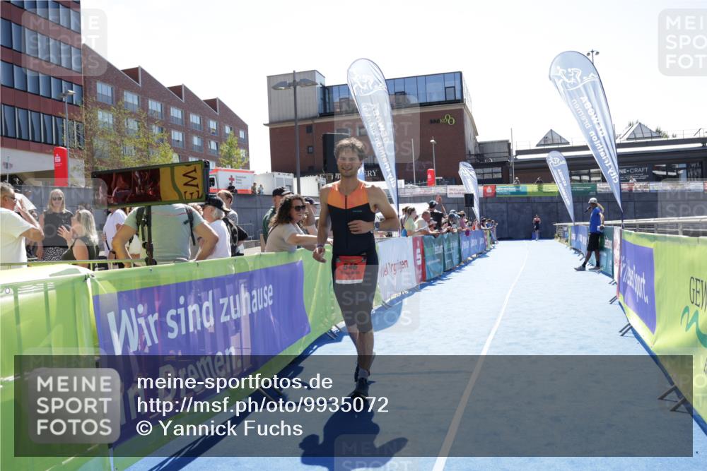 09.08.2026 - GEWOBA Citytriathlon Bremen Yannick Fuchs http://msf.ph/oto/9935072 09.08.2026 14:46:35 Ziel 546 meine-sportfotos.de