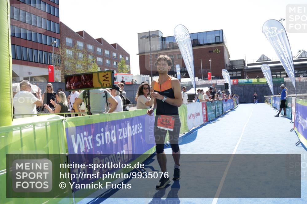 09.08.2026 - GEWOBA Citytriathlon Bremen Yannick Fuchs http://msf.ph/oto/9935076 09.08.2026 14:46:35 Ziel 546 meine-sportfotos.de