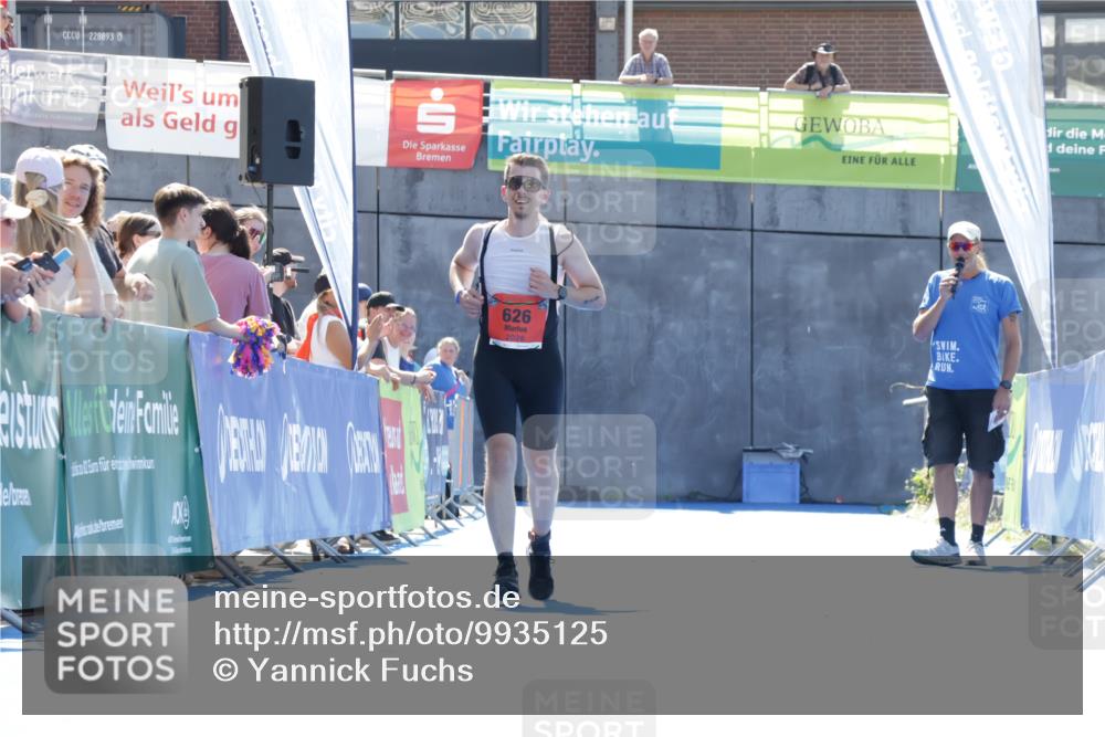 09.08.2026 - GEWOBA Citytriathlon Bremen Yannick Fuchs http://msf.ph/oto/9935125 09.08.2026 14:47:04 Ziel 626 meine-sportfotos.de