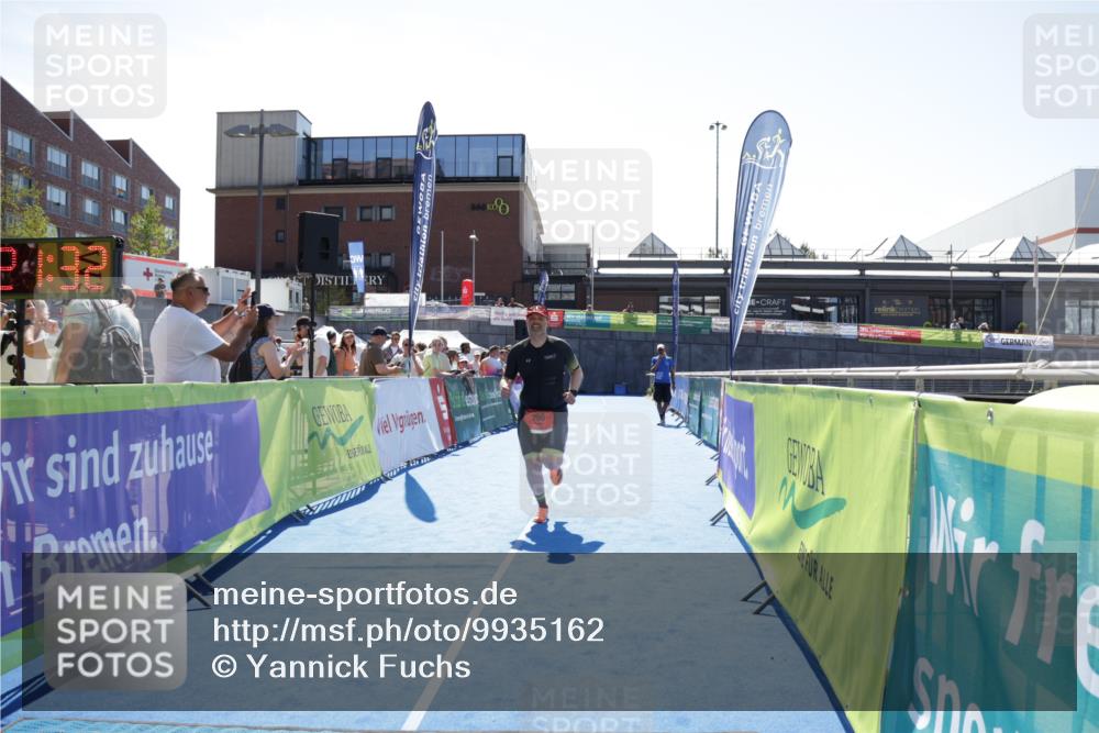 09.08.2026 - GEWOBA Citytriathlon Bremen Yannick Fuchs http://msf.ph/oto/9935162 09.08.2026 14:47:55 Ziel 796 meine-sportfotos.de
