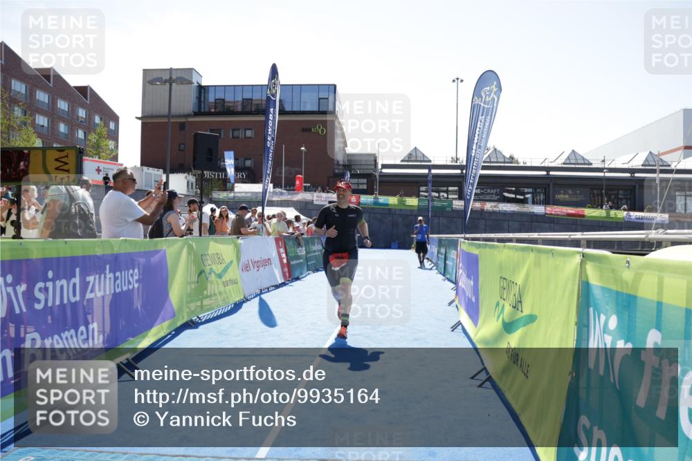09.08.2026 - GEWOBA Citytriathlon Bremen Yannick Fuchs http://msf.ph/oto/9935164 09.08.2026 14:47:56 Ziel 796 meine-sportfotos.de