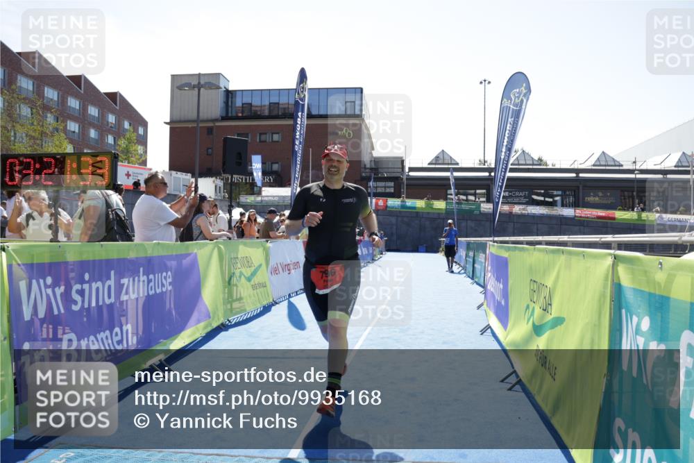 09.08.2026 - GEWOBA Citytriathlon Bremen Yannick Fuchs http://msf.ph/oto/9935168 09.08.2026 14:47:56 Ziel 796 meine-sportfotos.de