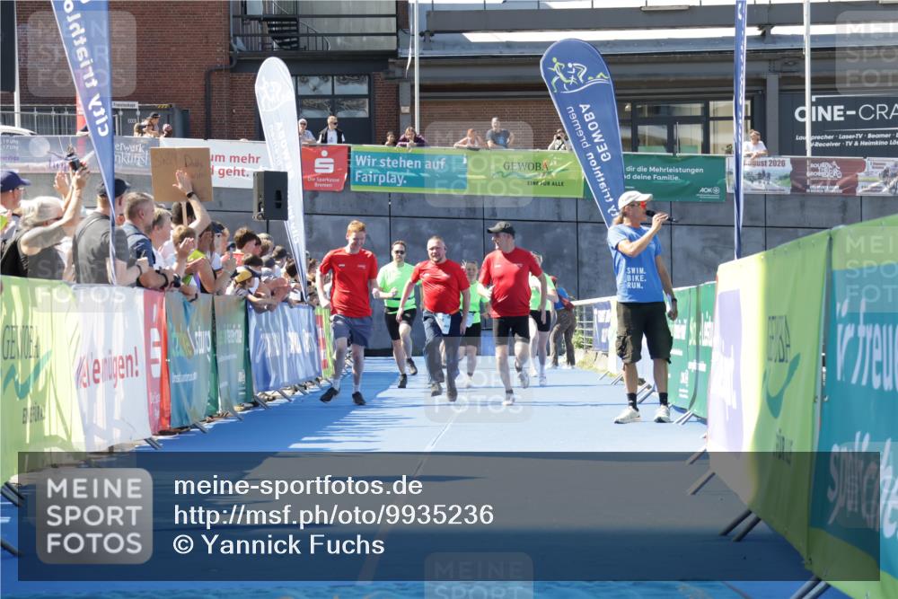 09.08.2026 - GEWOBA Citytriathlon Bremen Yannick Fuchs http://msf.ph/oto/9935236 09.08.2026 11:38:50 Ziel 17, 55 meine-sportfotos.de
