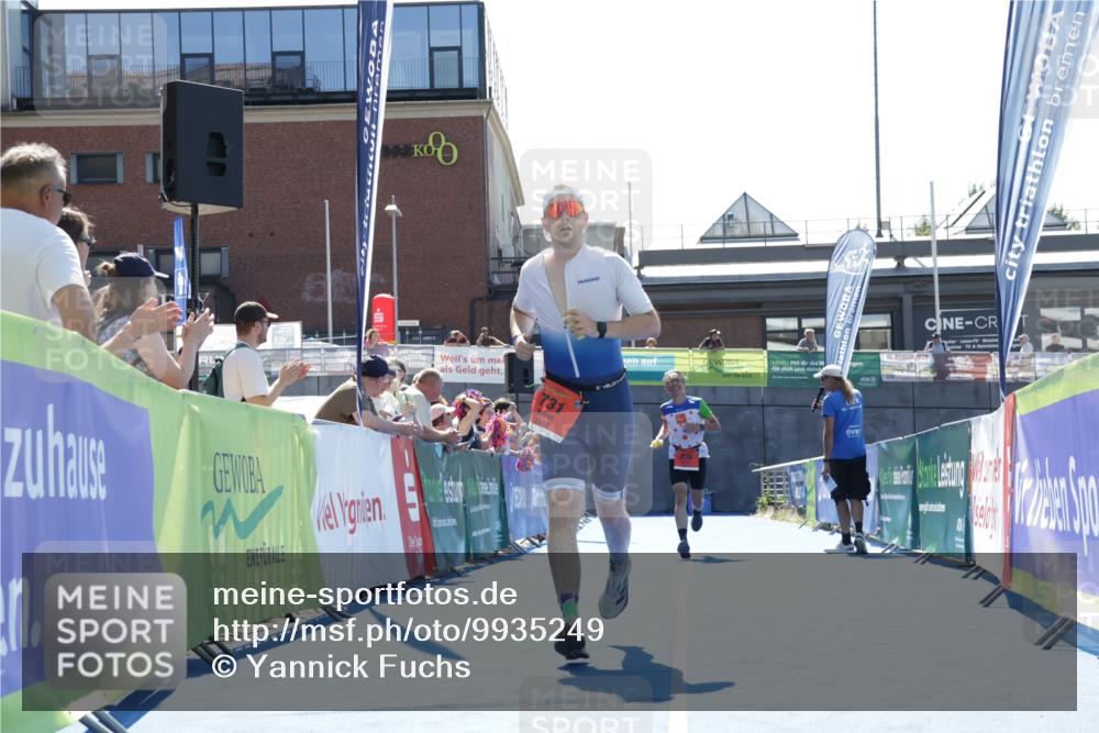 09.08.2026 - GEWOBA Citytriathlon Bremen Yannick Fuchs http://msf.ph/oto/9935249 09.08.2026 14:49:01 Ziel 731, 830 meine-sportfotos.de