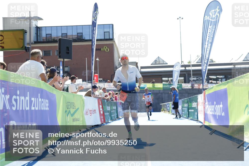 09.08.2026 - GEWOBA Citytriathlon Bremen Yannick Fuchs http://msf.ph/oto/9935250 09.08.2026 14:49:01 Ziel 731, 830 meine-sportfotos.de