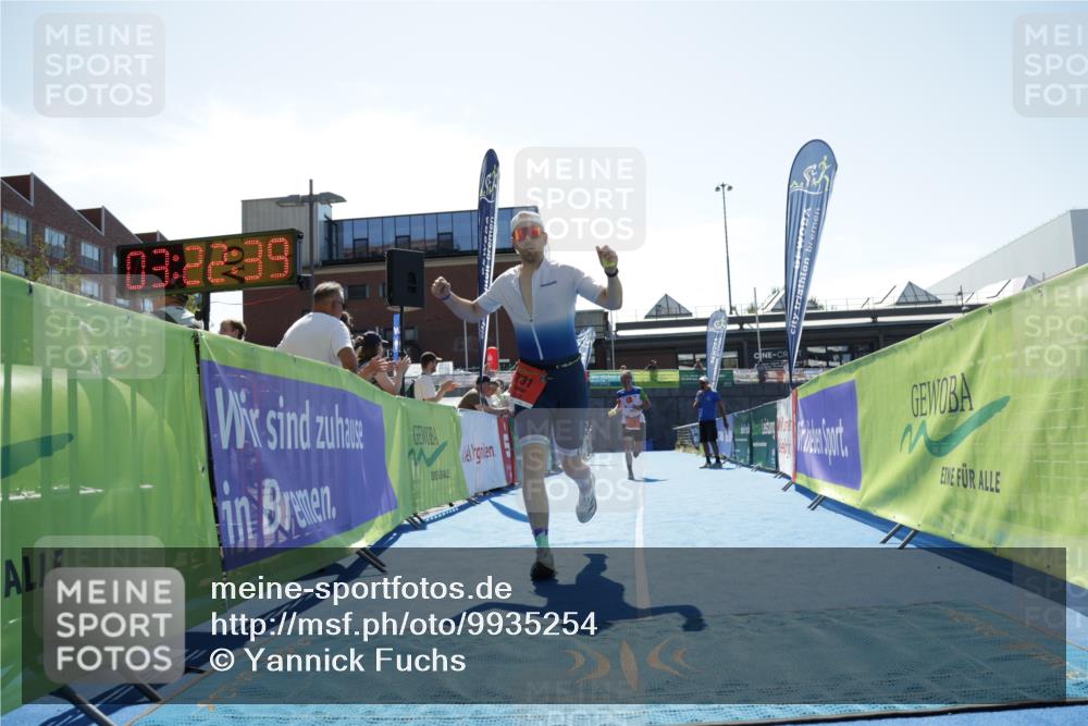 09.08.2026 - GEWOBA Citytriathlon Bremen Yannick Fuchs http://msf.ph/oto/9935254 09.08.2026 14:49:02 Ziel 731, 830 meine-sportfotos.de