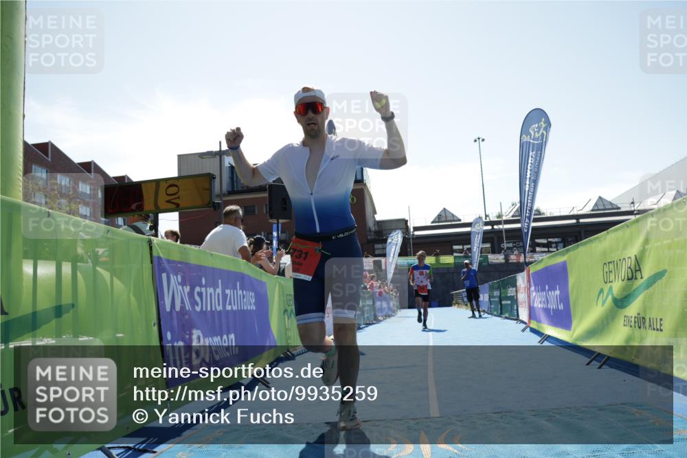 09.08.2026 - GEWOBA Citytriathlon Bremen Yannick Fuchs http://msf.ph/oto/9935259 09.08.2026 14:49:02 Ziel 731, 830 meine-sportfotos.de