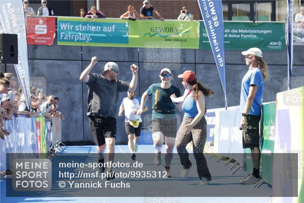 09.08.2026 - GEWOBA Citytriathlon Bremen Yannick Fuchs http://msf.ph/oto/9935312 09.08.2026 11:38:59 Ziel 17, 143 meine-sportfotos.de