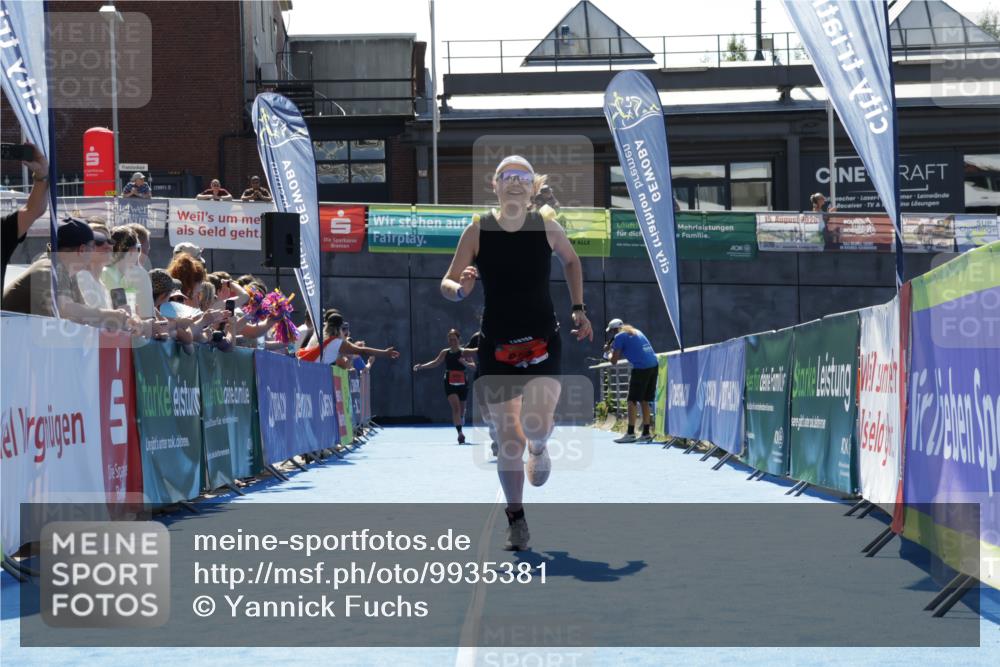 09.08.2026 - GEWOBA Citytriathlon Bremen Yannick Fuchs http://msf.ph/oto/9935381 09.08.2026 14:50:38 Ziel 899, 964 meine-sportfotos.de